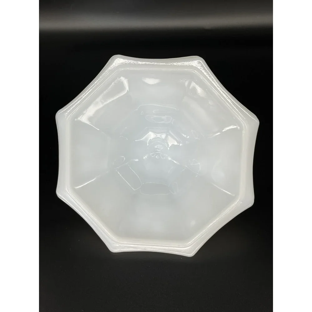 Vintage Anchor Hocking Milk Glass Pedestal‎ Candy Dish with Lid